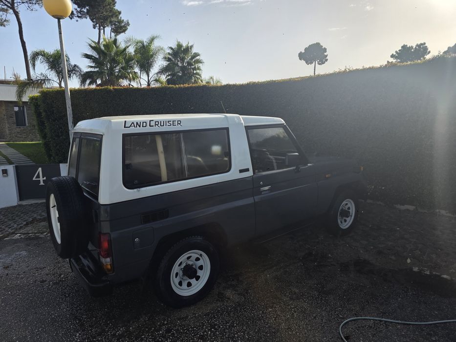 Toyata Land cruiser 1983 — photo 2