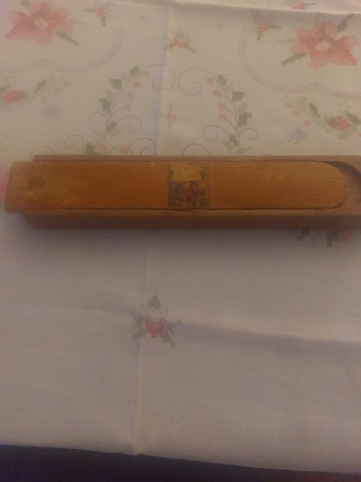 ESTOJO em Madeira antigo