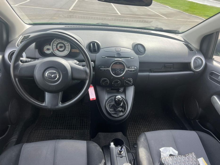 Mazda 2 benzyna super stan