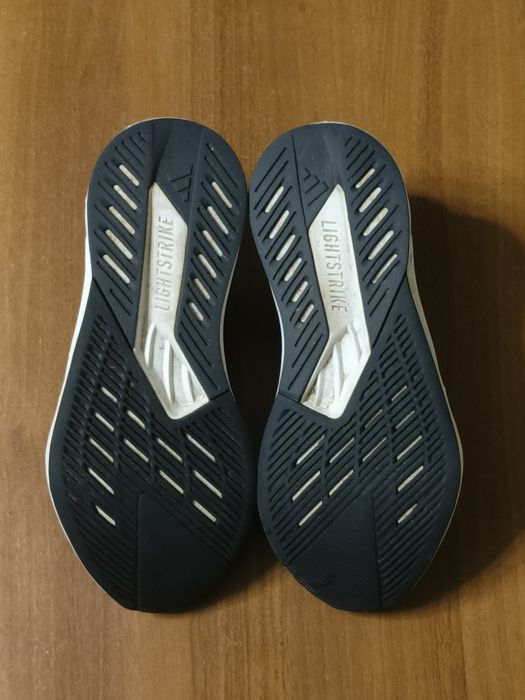 Кросівки спортивні жіночі бігові Adidas Duramo Speed 38.5 розмір
