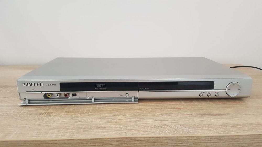 Odtwarzacz DVD Sony R130