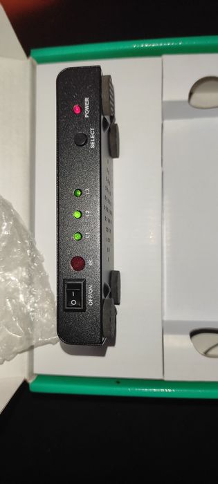 Switcher  hdmi  com comando 1 out, 3 in