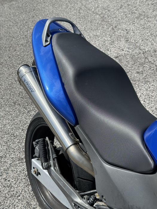 Honda Hornet 600 (25kw)