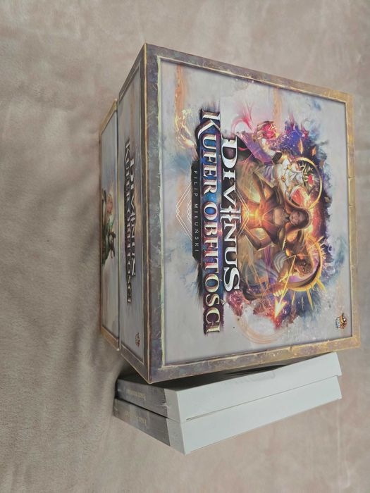 Divinus – Kufer Obfitości (edycja wspieraczkowa) + pakiety resetujące