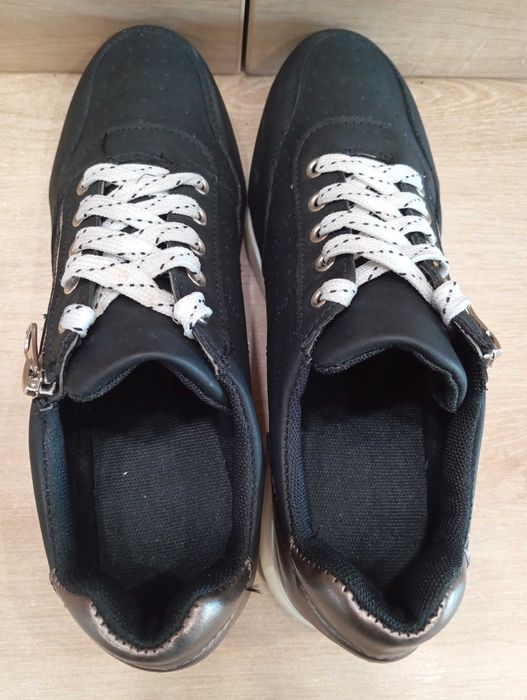 Generic - Buty Damskie z wysoką podeszwą Rozmiar 39 /25cm