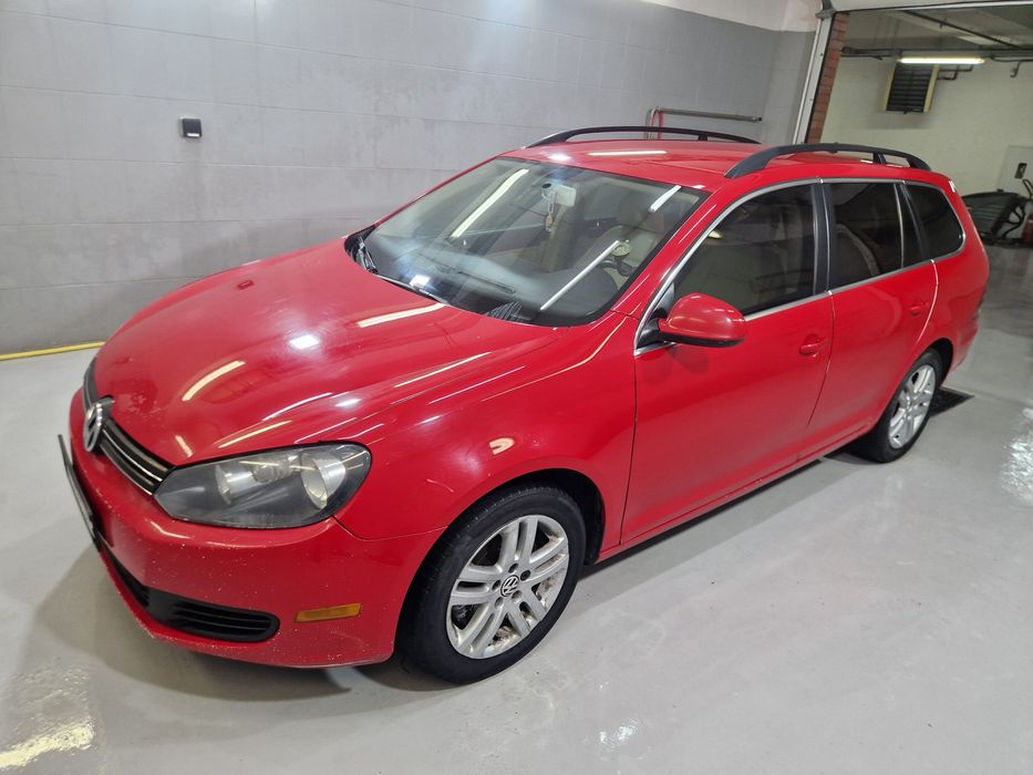 Volkswagen Jetta 2,0 tdi 2011год