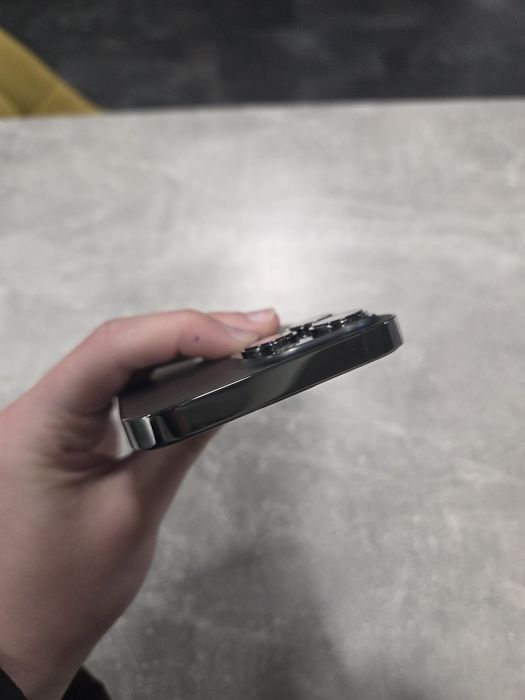 iPhone 13 Pro 256 GB Graphite Neverlock