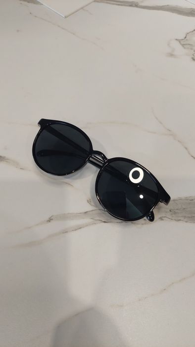 Okulary przeciwsłoneczne czarne nowe