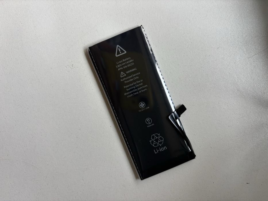 Bateria para iPhone 7 nova e nunca utilizada.