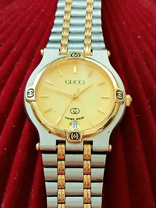 Часы новые унисекс классические GUCCI