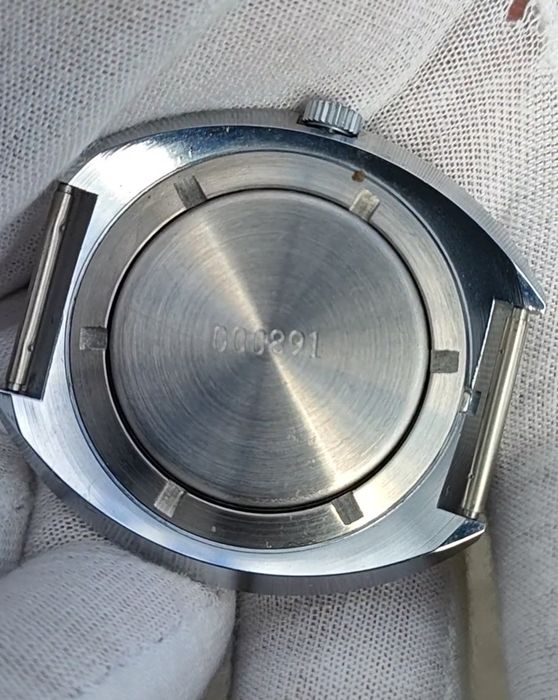 Годинник  POLJOT