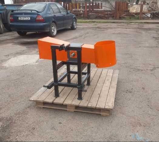 ВИРОБНИК! Подрібнювач гілок (гілка 50-60мм) З ДВИГУНАМИ,дровокол