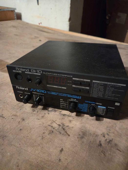 Roland JV-1010 + Roland GI-10