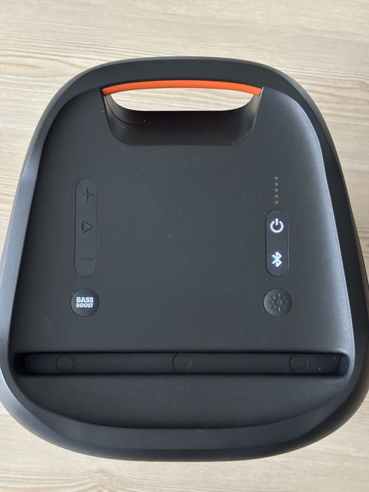 Jbl partybox 100