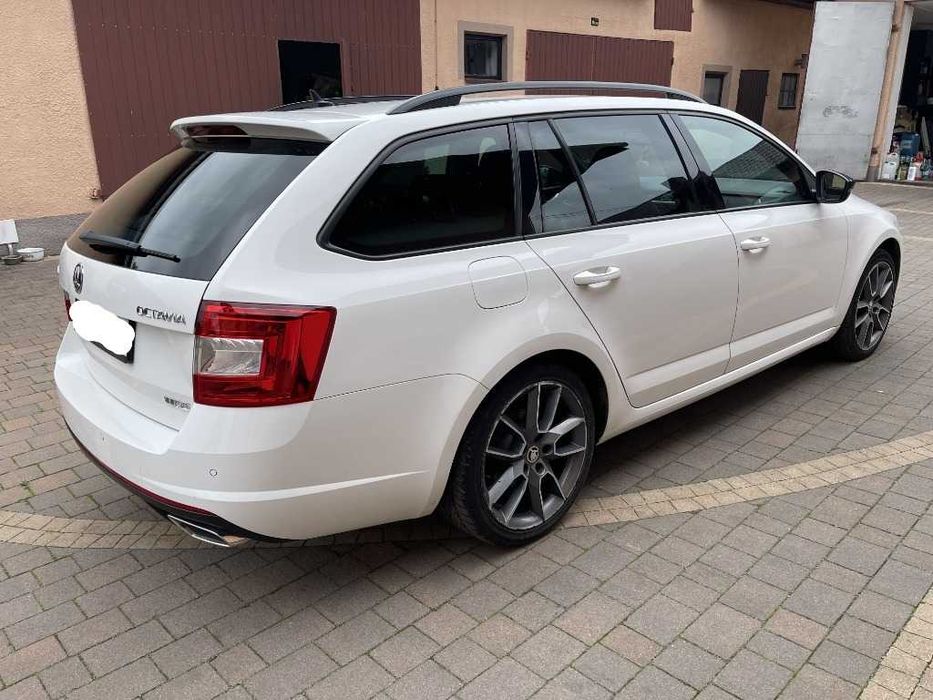 Разборка Skoda Octavia RS бампер капот фара крыло дверь подвеска Шкода