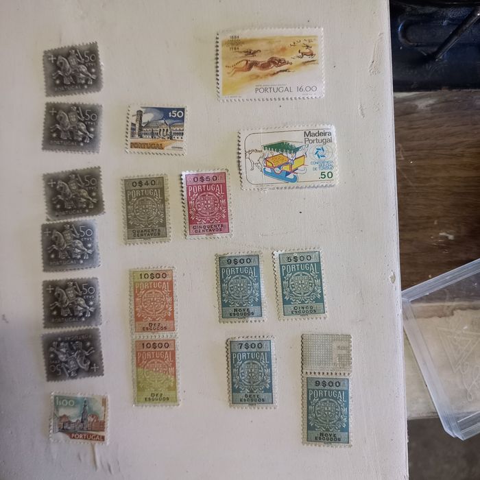 Selos antigos variados