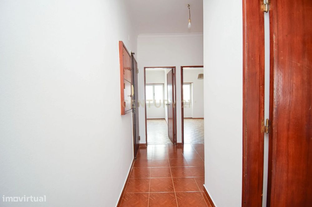 Apartamento Renovado T2 em Sintra, União das Freguesias do Cacém