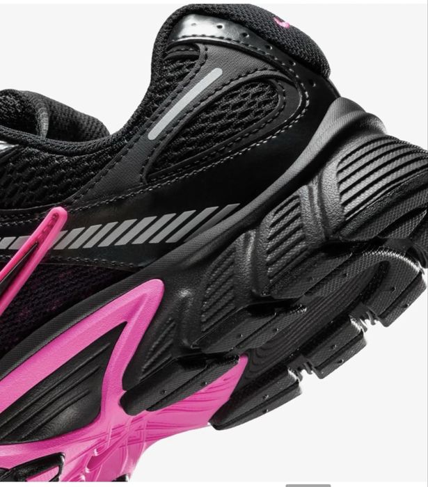 Кросівки Nike оригінал  V5 RNR