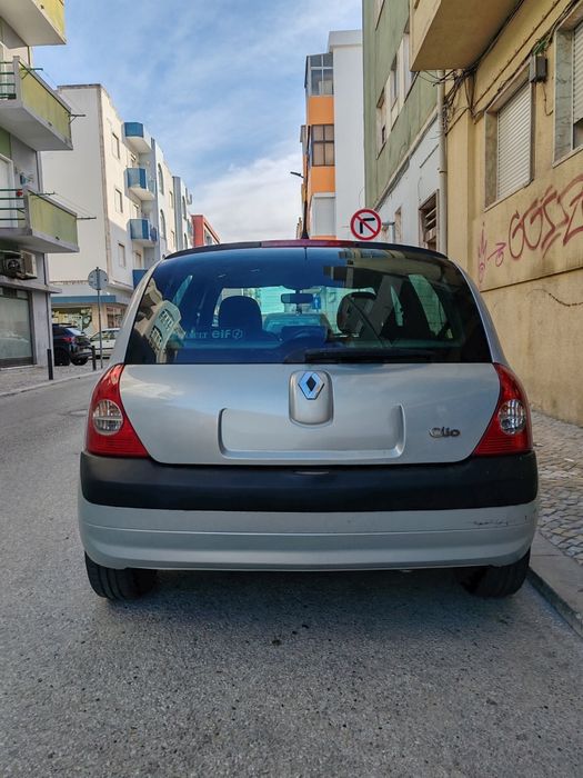 Renault Clio 2001