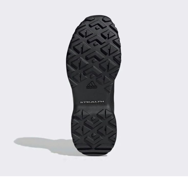 Оригінальні черевики Adidas 41.5, 42, 42.5, 43.5, 44, 44.5, 45.5, 46,