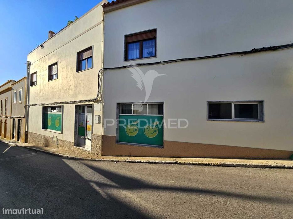 Espaço comercial no centro de Ourique