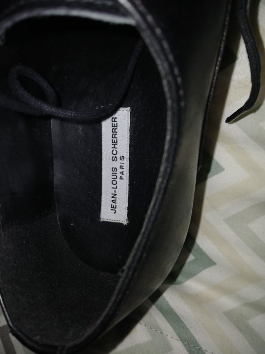 Par de sapatos honem novos n 40