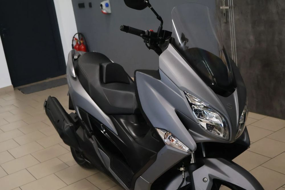 Suzuki Burgman AN 400 Nowy Model Oryginał xmax 300 tmax 650