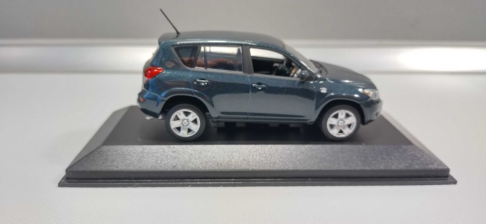 Toyota Rav4 1:43
