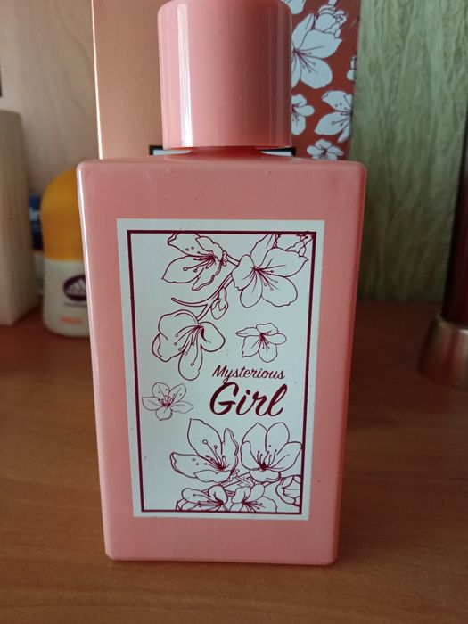 Perfumy Mysterious Girl 100 ml