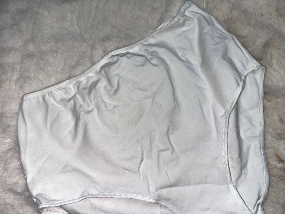 Primark kremowe majtki nowe XS
