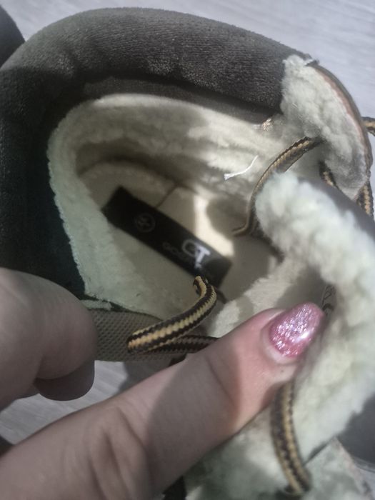 Zimowe buty dla chłopca r.33