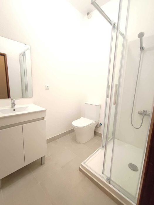 Quartos Estudios / T0 individuais em Viseu para estudantes