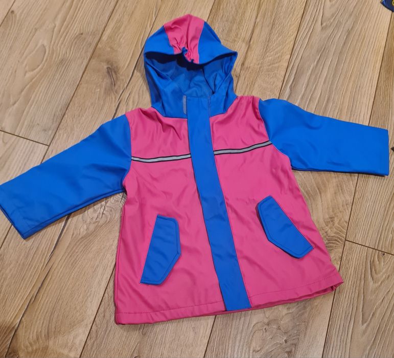 Kurtka przeciwdeszczowa rozm 86