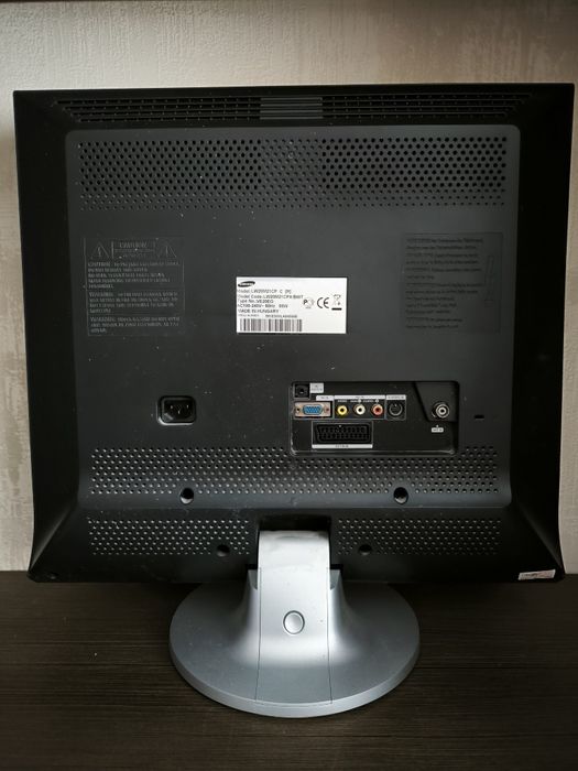 Телевізор SAMSUNG (LCD TV)