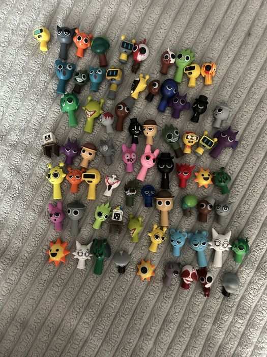 Спрункі фігурки 69 шт.