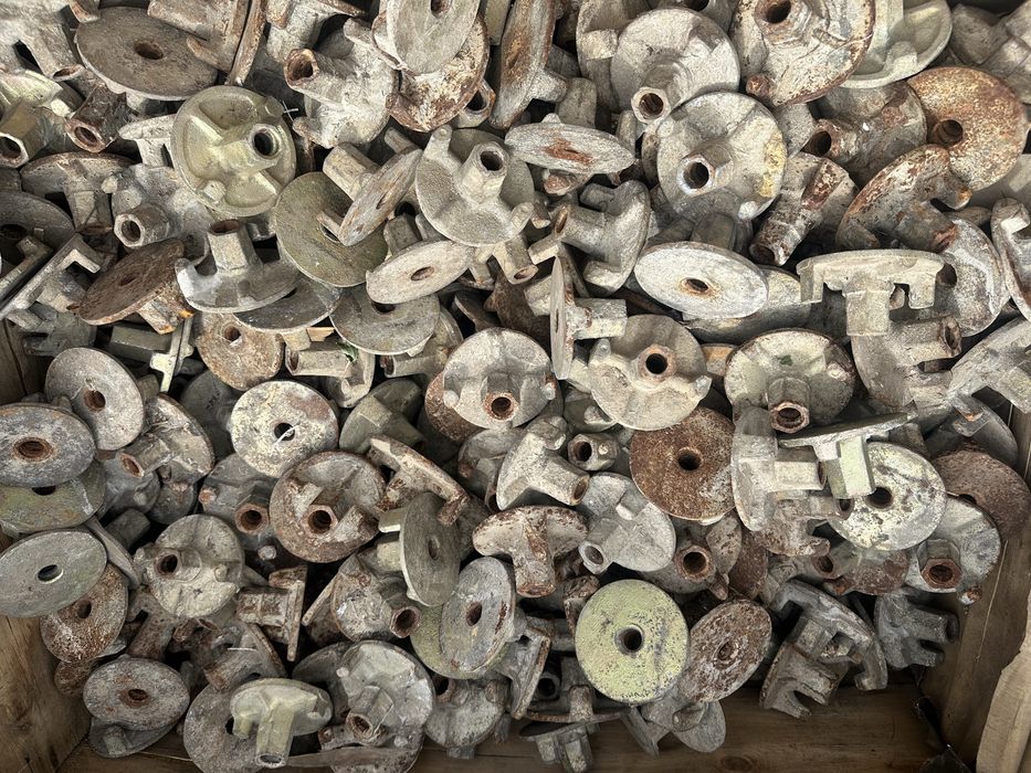 Опалубка б/у Стойка PERI 5,0м.