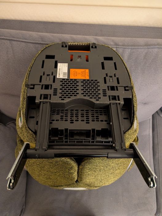 Foteliki samochodowy cybex 100-150 cm