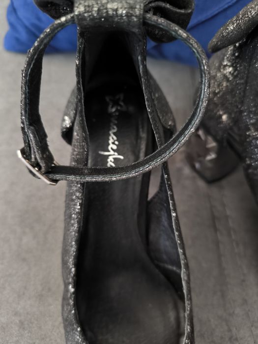 Buty czółenka Maciejka rozmiar 39