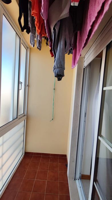 Apartamento T2 com garagem fechada