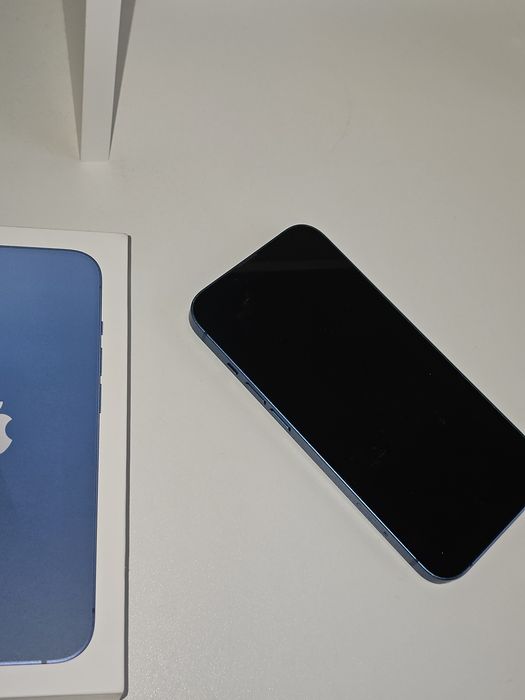 Iphone 13  128gb  blue