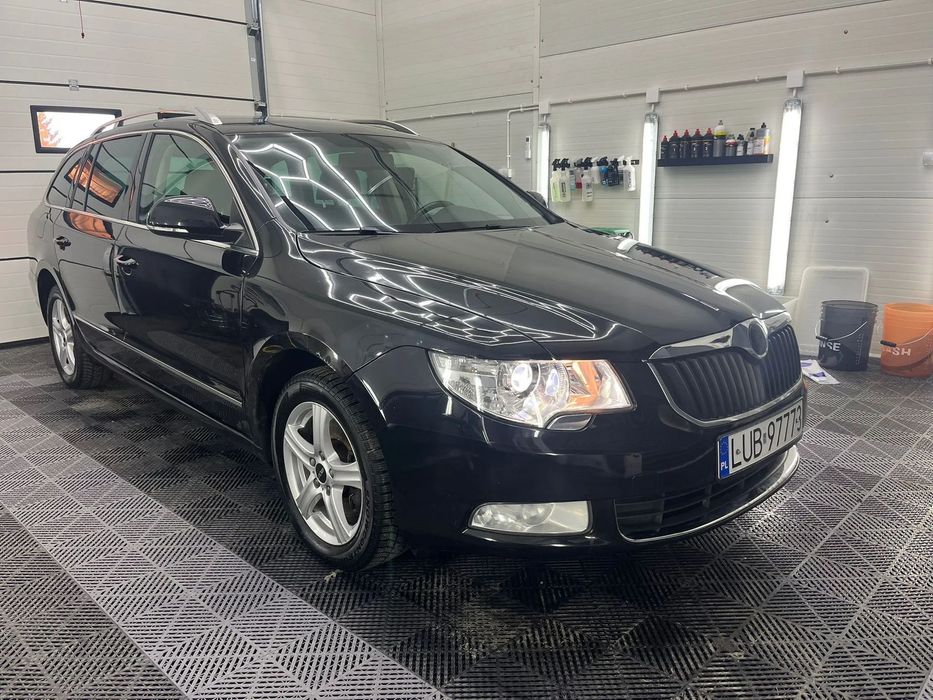 Skoda Superb oszczędny, bogate wyposażenie, hak, oryginalny lakier