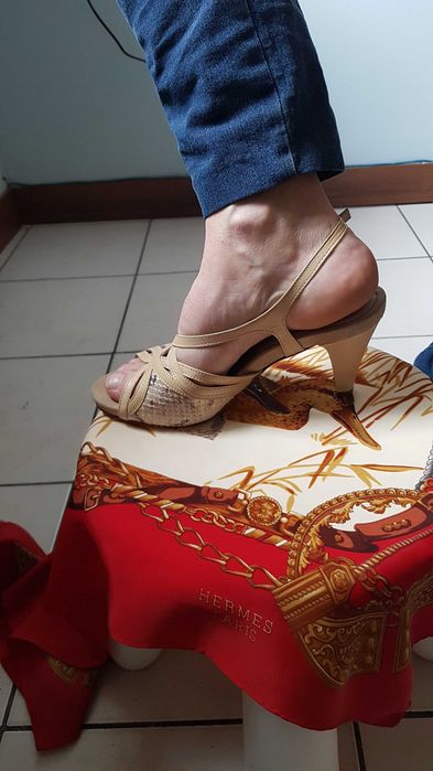 CHERRY Boutique, wloskie buty, skora, r. 37 (24 cm), JAK NOWE