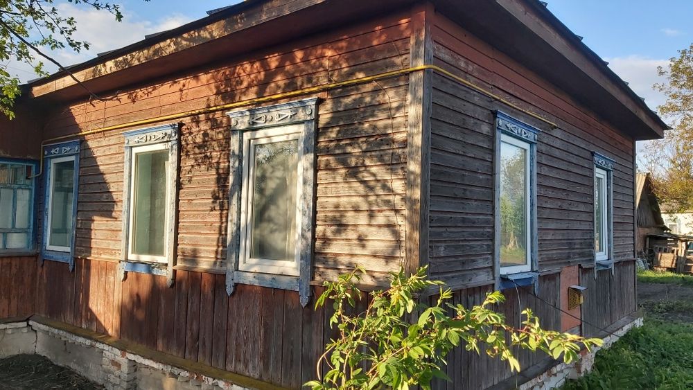 Будинок з газом,  25 км від Чернігова.