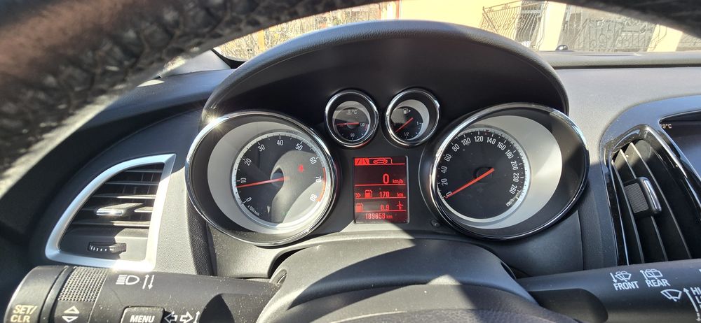 Opel Astra J 1.4 Turbo 125km