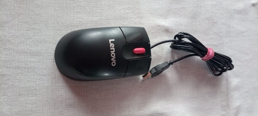 Rato Lenovo com fios