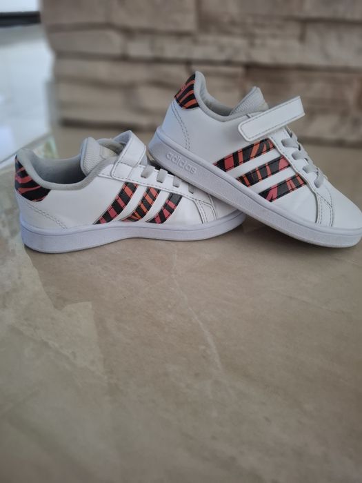 Buty adidas roz. 29