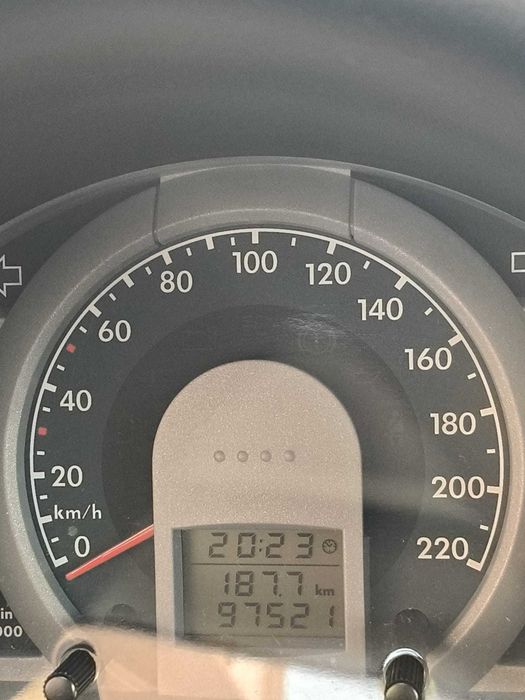 VW Fox 1.2 Gasolina • 2005 • 97 500 km