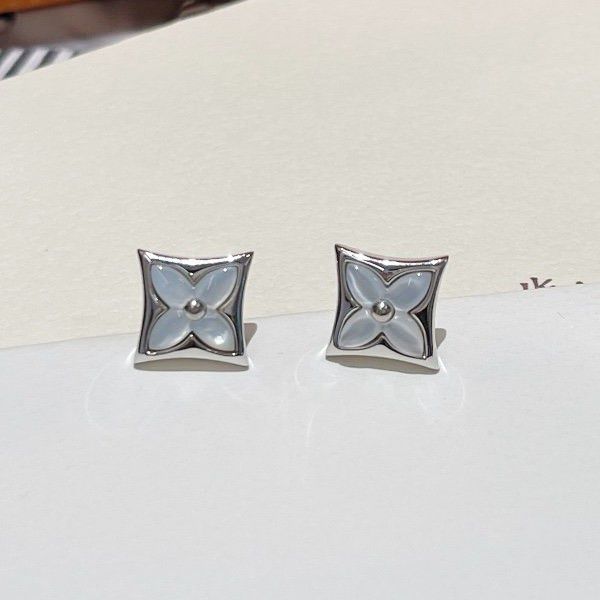 Brincos Novos Madrepérola Aço e Ouro Branco 24K Louis Vuitton