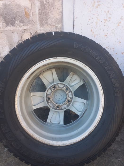 Продам колёса на Тайоту Ландгрузер.
