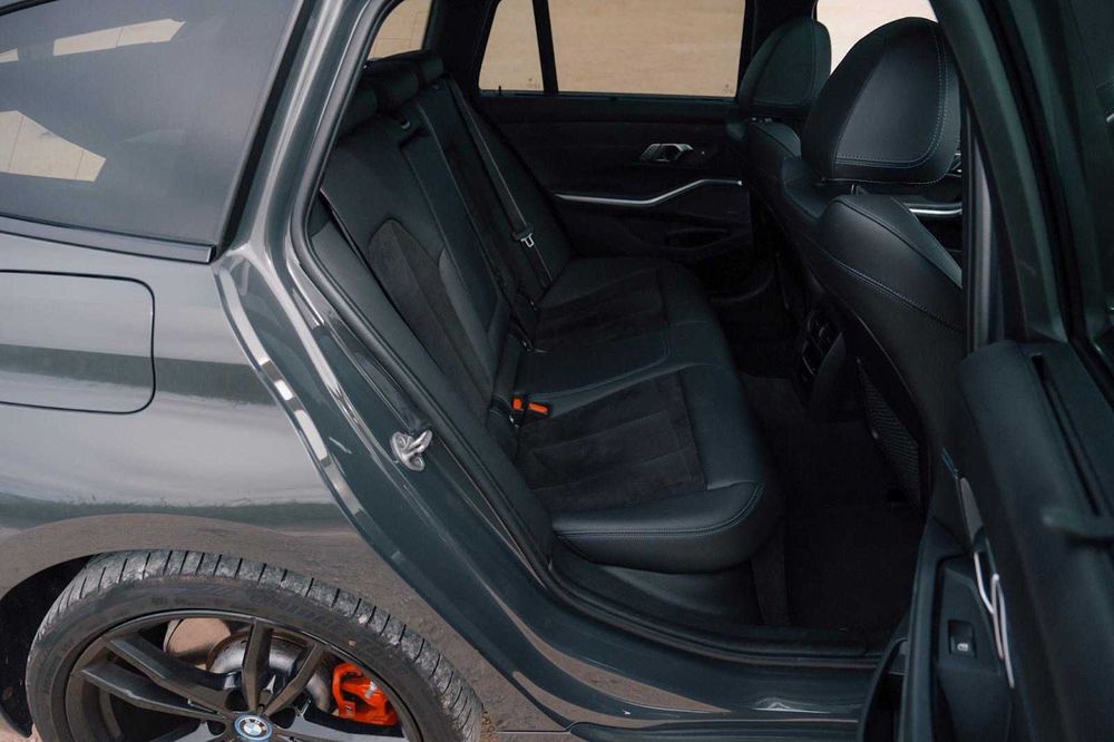 BMW Touring 330E